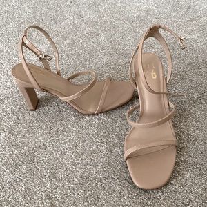 NWB Nude Strappy Heels
